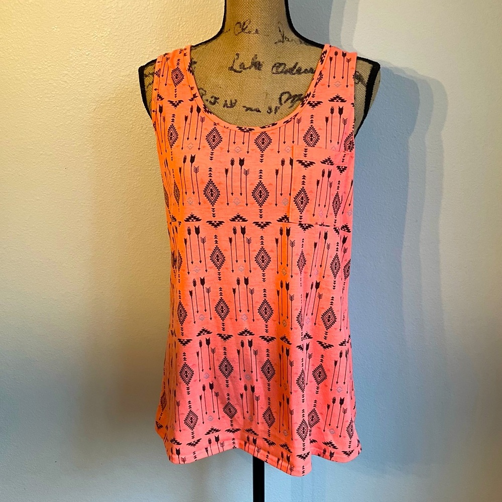 geometric and arrow print tank top